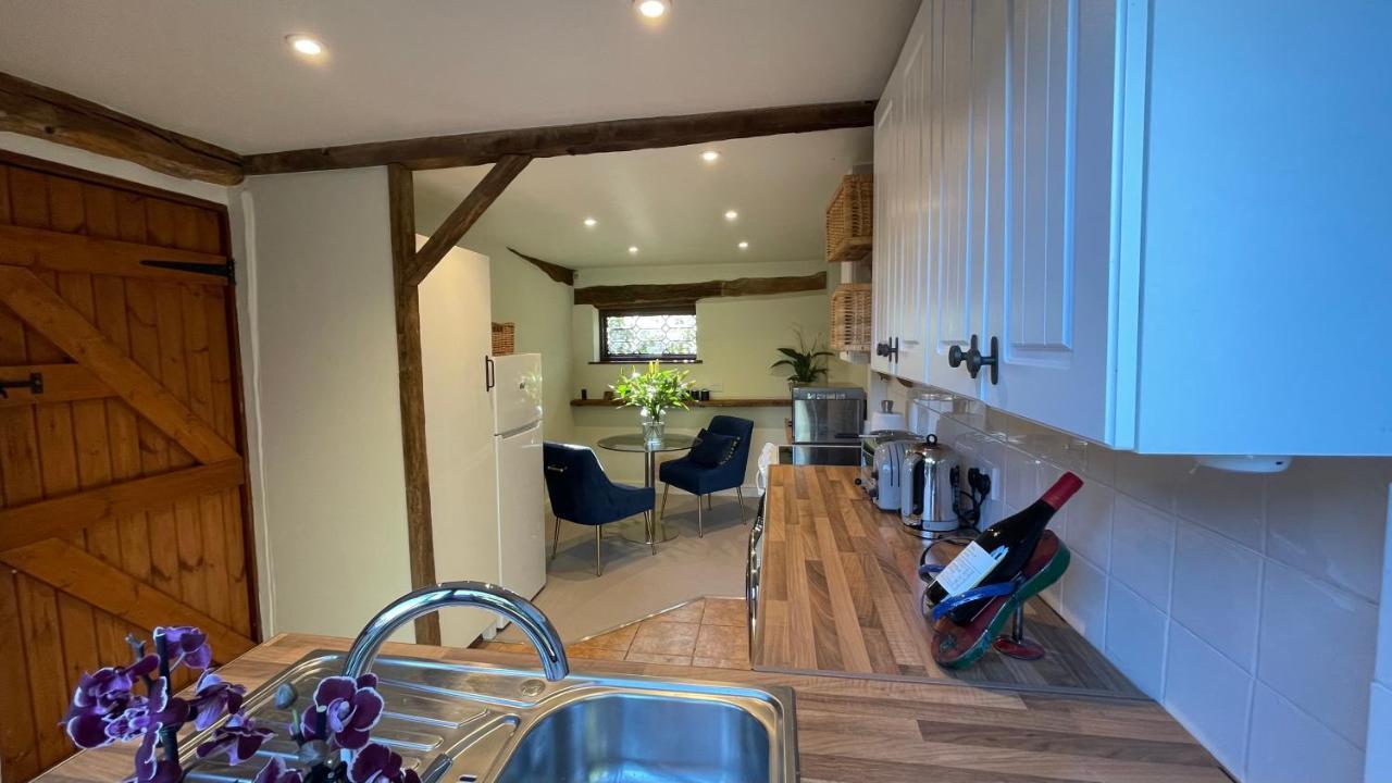 Elegant Peaceful Barn In Rural Village Setting Close To Stratford Upon Avon 外观 照片
